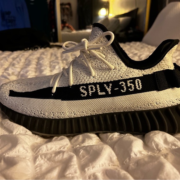 Yeezy 350 boost v2 - Picture 5 of 10
